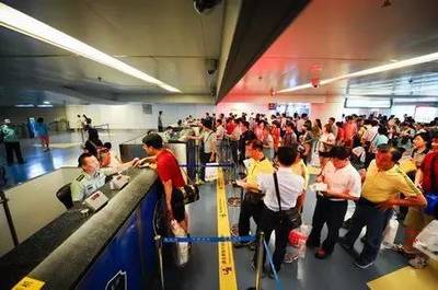 今起 我省居民在海南当地可办理出入境手续